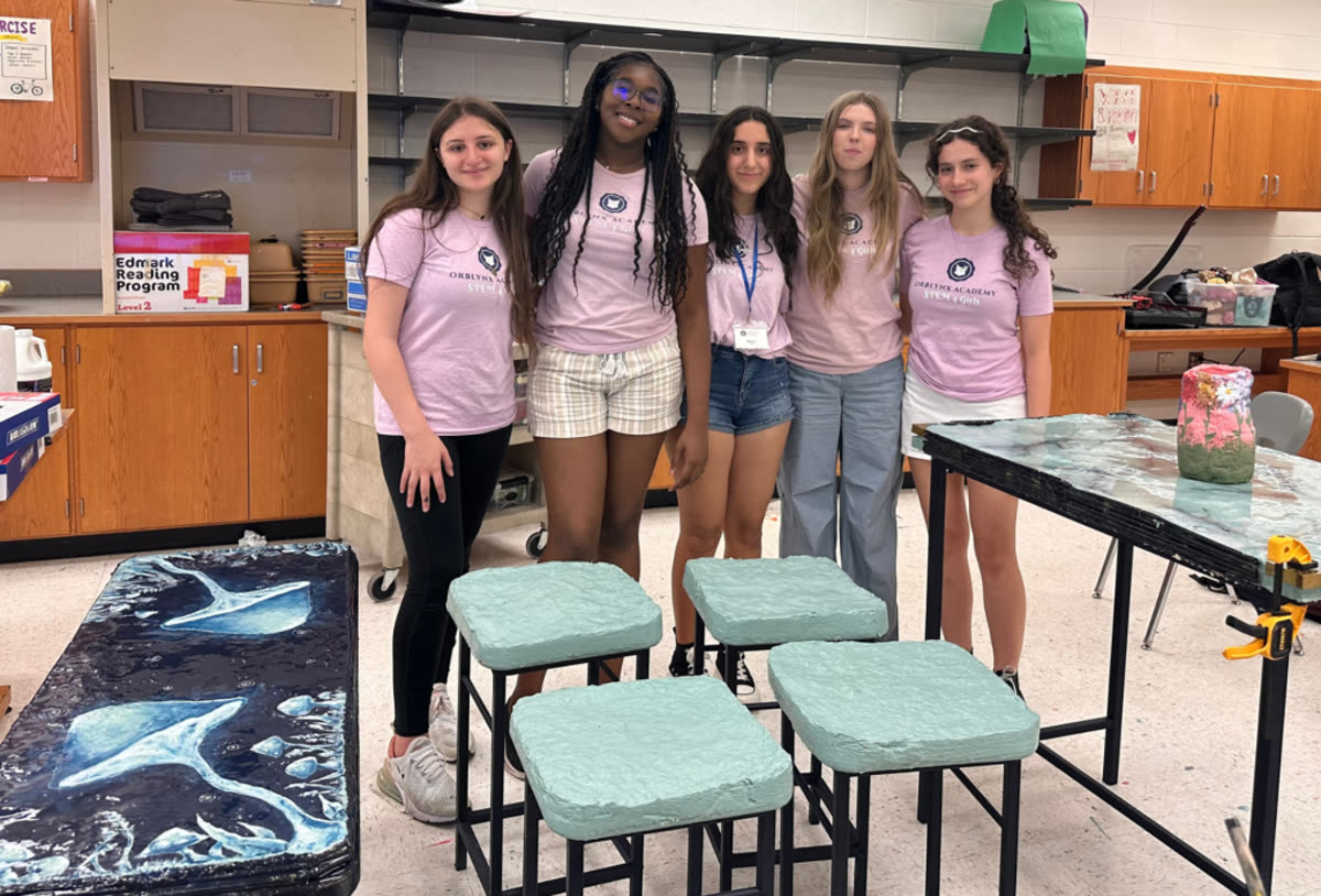 Orblynx students with the mycelium furniture they grew